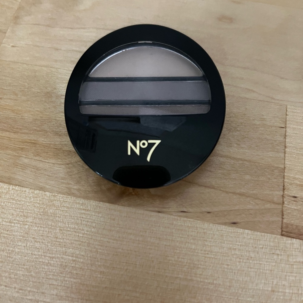 No7 Stay Perfect Trio #15 Cappuccino